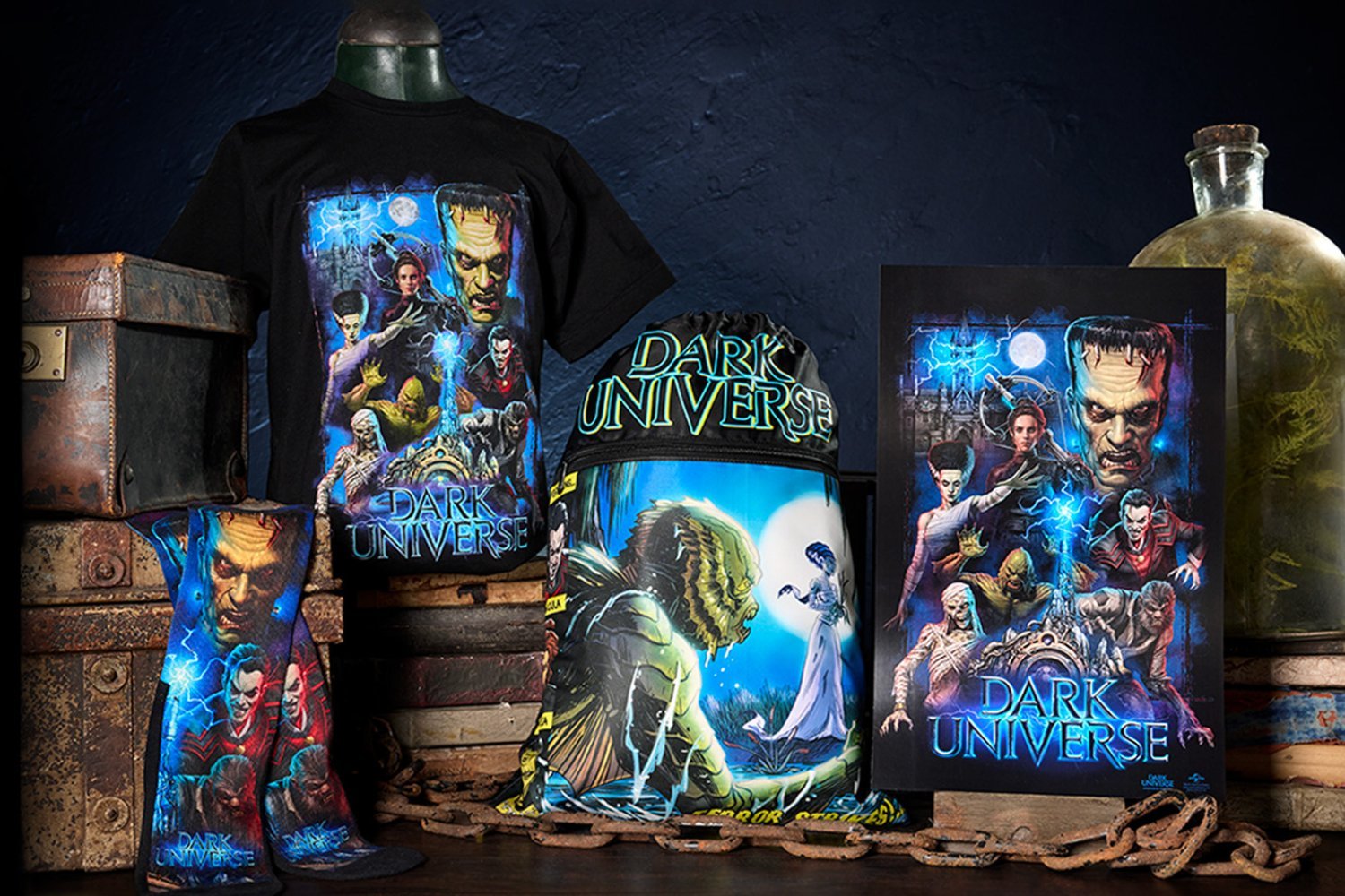 لم يكن من الضروري أن تتجه هذا الأمر بجد ، لكننا سعداء بتوقيت Merch Universal Monsters