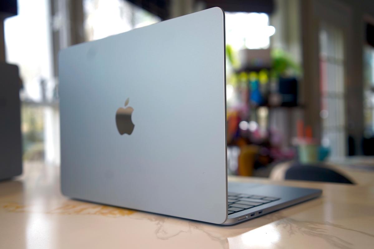 MacBook Air و Mac Studio و Ninja Creami و Technics AZ100