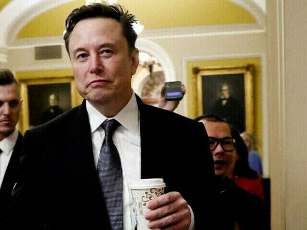 دعم Elon Musk للانسحاب من الناتو ، يجب على أوروبا الدفاع عن نفسها