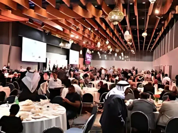 الرائد الإفطار في الإمارات العربية المتحدة إسرائيل. أيضا مشاركة اليهود