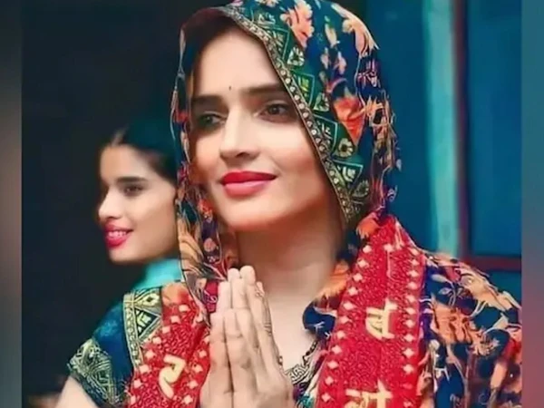 سيما هايدر ، التي تذهب إلى الهند ، مع الأطفال لزواج الزواج