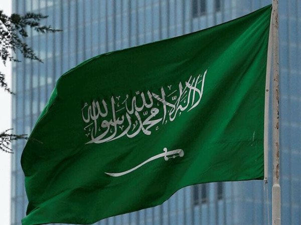 وصل زيت المملكة العربية السعودية إلى جانب الصادرات إلى 137 مليار دولار