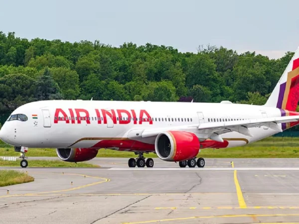 ينام طيران Air India Flight كل الموظفين في درجة الأعمال ، مستاءً من الركاب