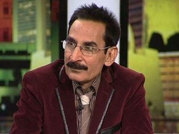 الوطنية إلزامية ، فتيخار ثاكور يرفض العمل في أفلام البنجابية الهندية