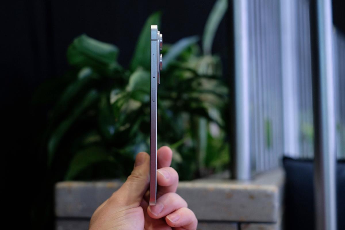 حافة Galaxy S25 من Samsung هي 1100 دولار ورقيقة