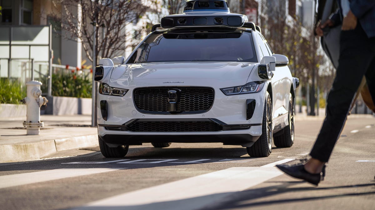 السيارات ذاتية القيادة في Waymo في عدد متزايد من المدن. هذا كل ما يجب معرفته