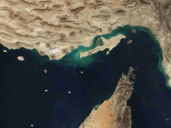 رد إيران على الغزو الأمريكي ؛ يوافق البرلمان على إغلاق هرمون المضيق