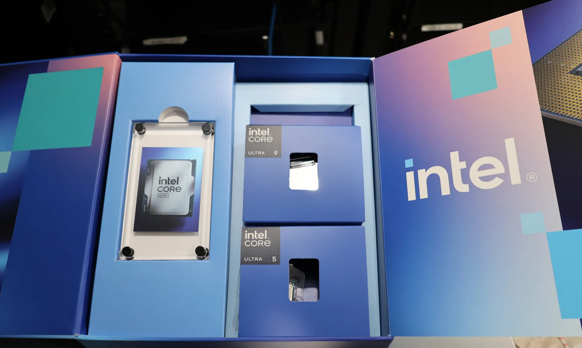 تم دمج برنامج تشغيل Intel Overcording Drocking لـ Linux 6.16