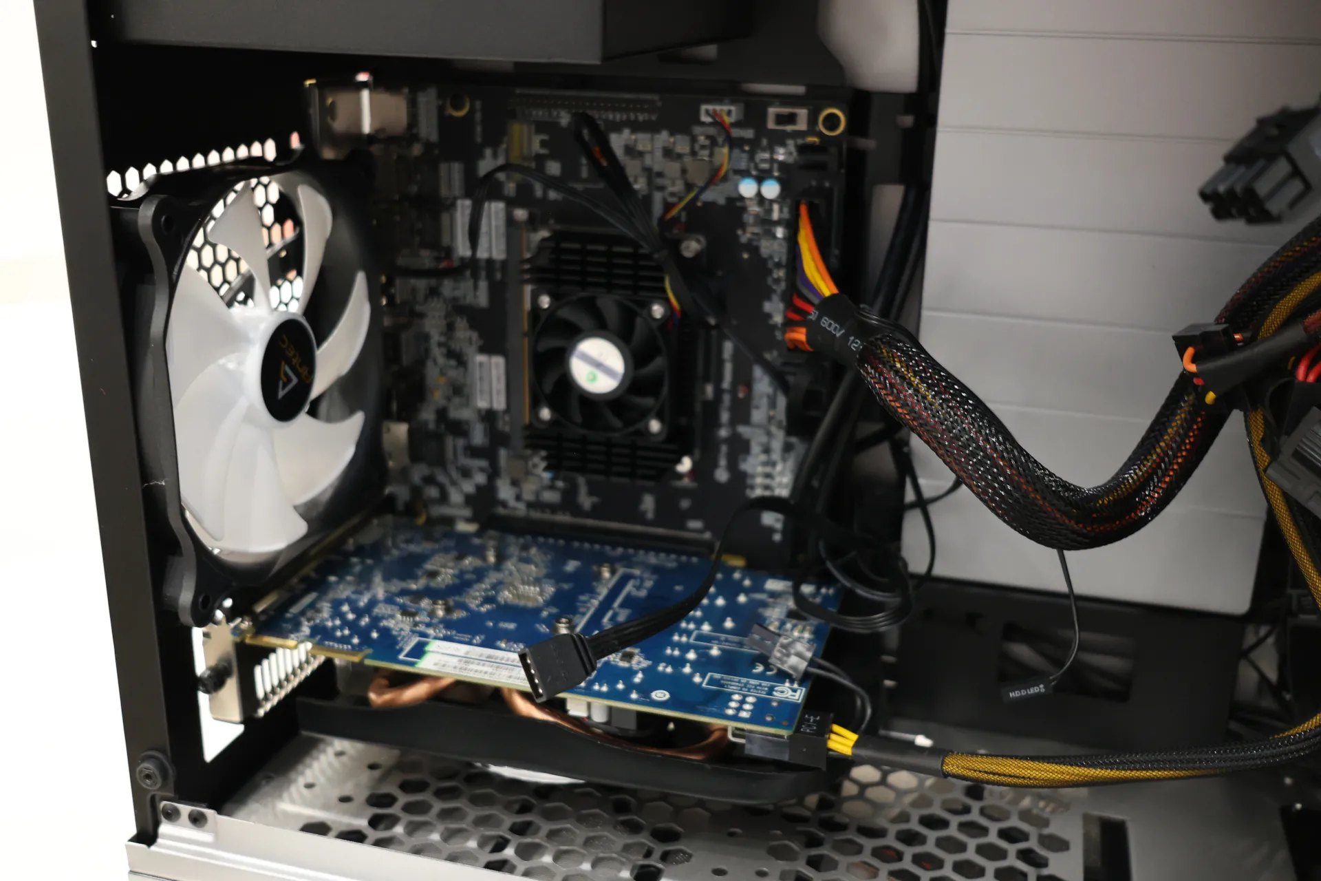 يمكن الآن تمكين برنامج تشغيل kernel من kernel من AMD على RISC-V