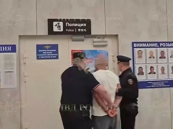هجوم طفل أفغاني في مطار موسكو ، مواطني بيلاروسيا اعتقلوا