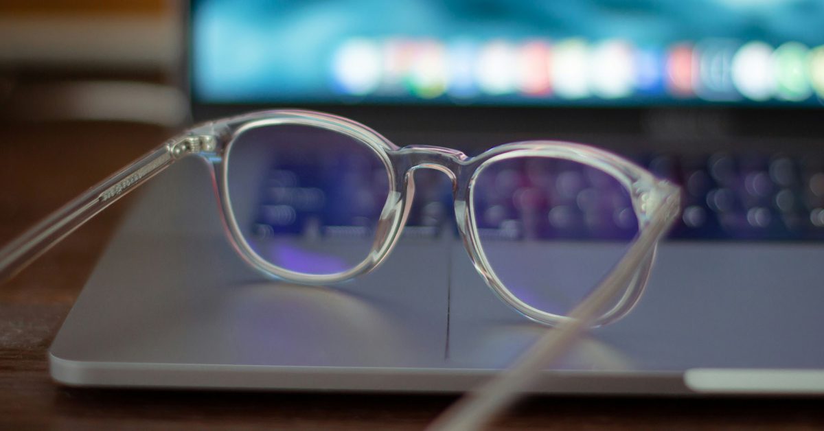 KUO: تعمل Apple على 7 منتجات مثبتة على الرأس