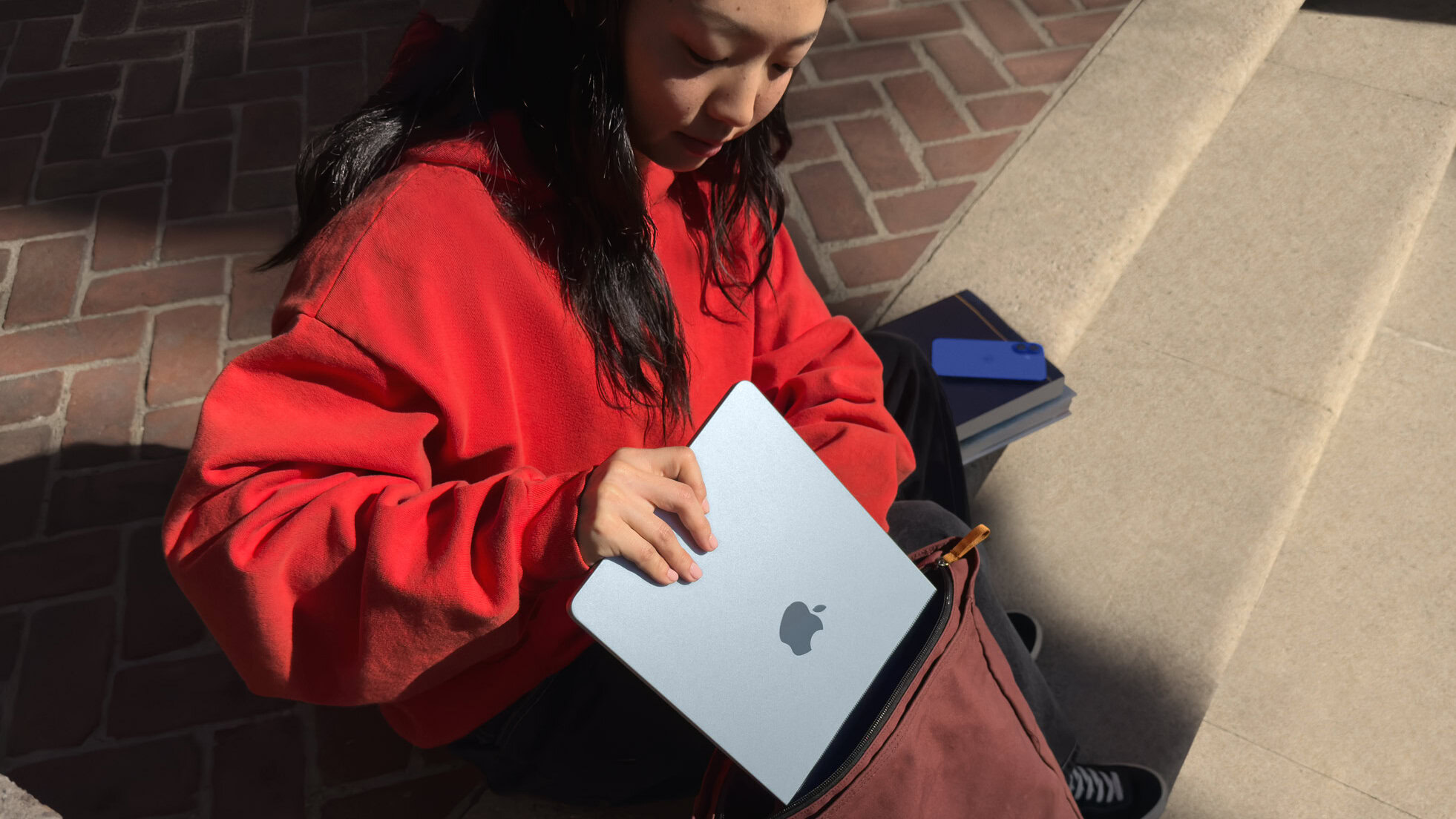 Apple MacBook Air M4 Sale: وفر 170 دولارًا على أفضل جهاز كمبيوتر محمول لمعظم!