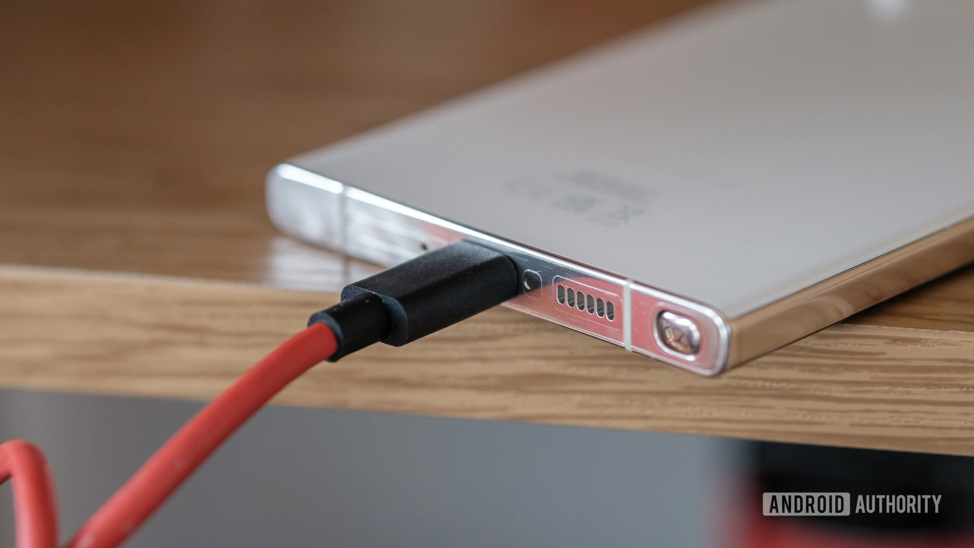 كان USB-C فرصة ضائعة ، وقد فات الأوان لإصلاح الفوضى