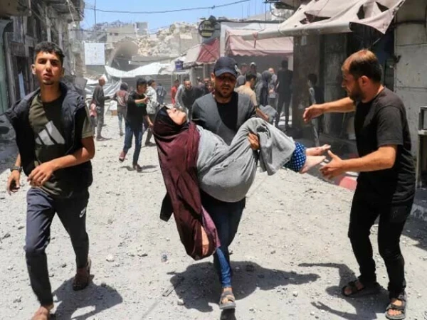 إطلاق النار الإسرائيلي بالقرب من مراكز الإغاثة في غزة ، 10 شهداء فلسطينيين ، أكثر من 30 إصابة