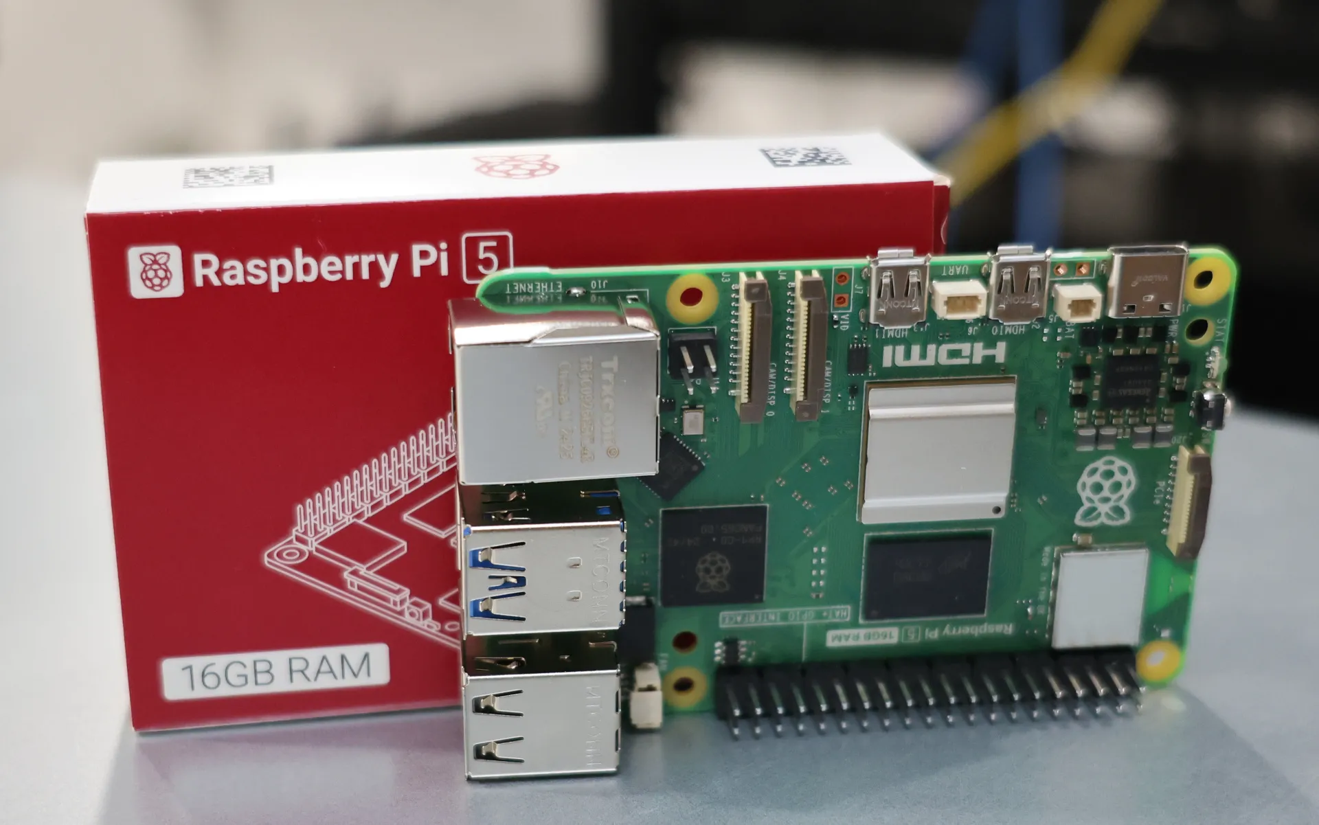 سوف تكون صور Ubuntu 25.10 Raspberry Pi أصغر بكثير
