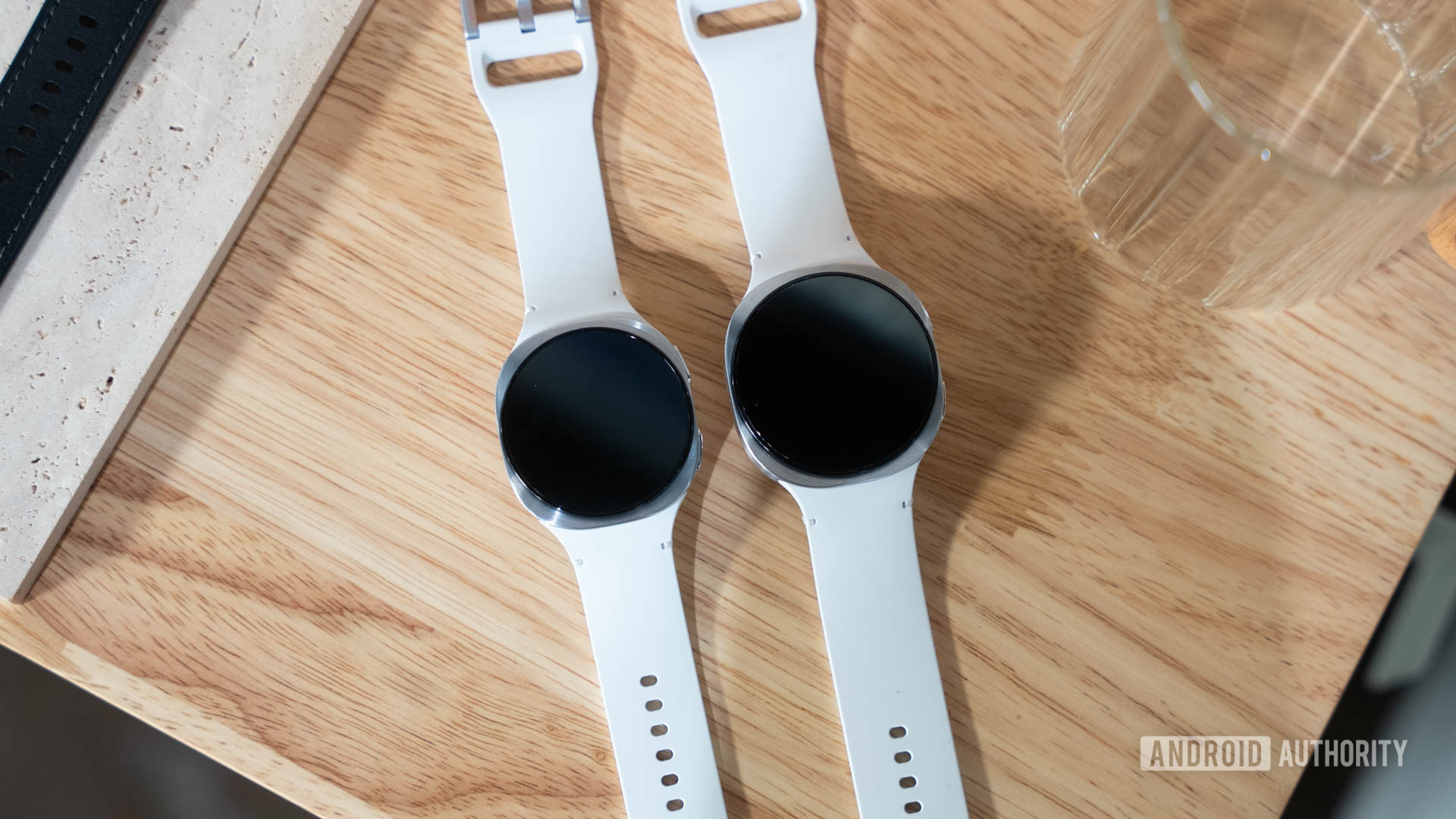 Galaxy Watch 8 مستخدمين مشوي Samsung على عيب الشحن هذا
