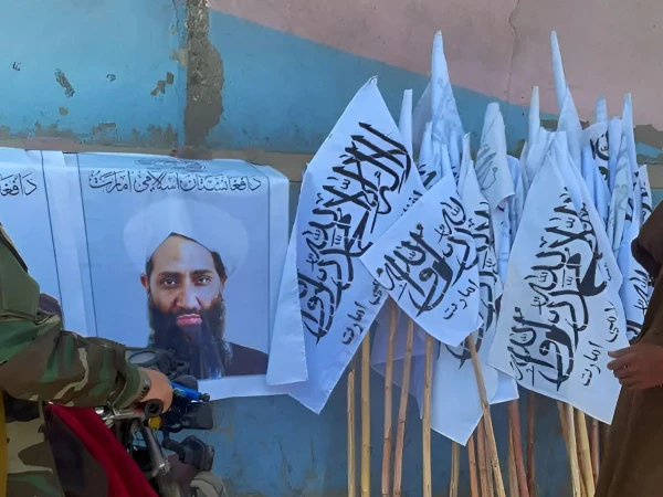 قضايا المحكمة الجنائية الدولية أوامر الاعتقال بما في ذلك أمير طالبان