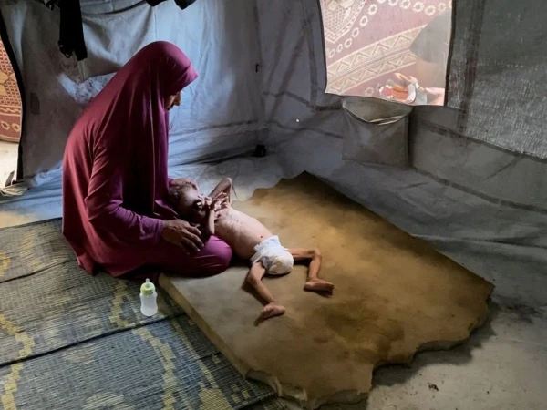 تستيقظ أمهات غزة في الليل ويرون أطفالهن الجائعات على قيد الحياة أم لا