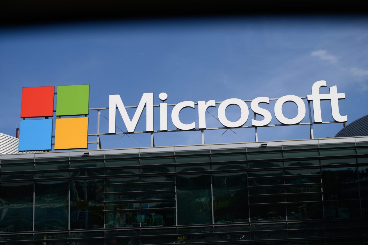 تقول Microsoft إنها لن تستخدم المهندسين في الصين لعمل وزارة الدفاع