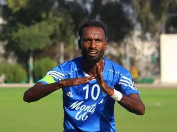 662 لاعبًا ، بمن فيهم لاعب كرة القدم الشهير سليمان عبيد في غزة